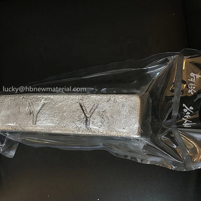 China Silver-gray Solid Magnesium Aluminum Alloy with 20-30% Percent supplier