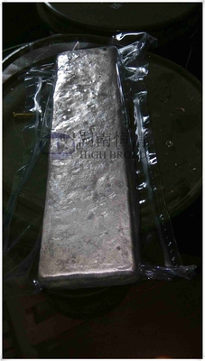 MgZr 10% 15% 20% 25% 30% 35% alloy ingot master alloy magnesium zirconium MgZr30 for grain refine magnesium smelting supplier